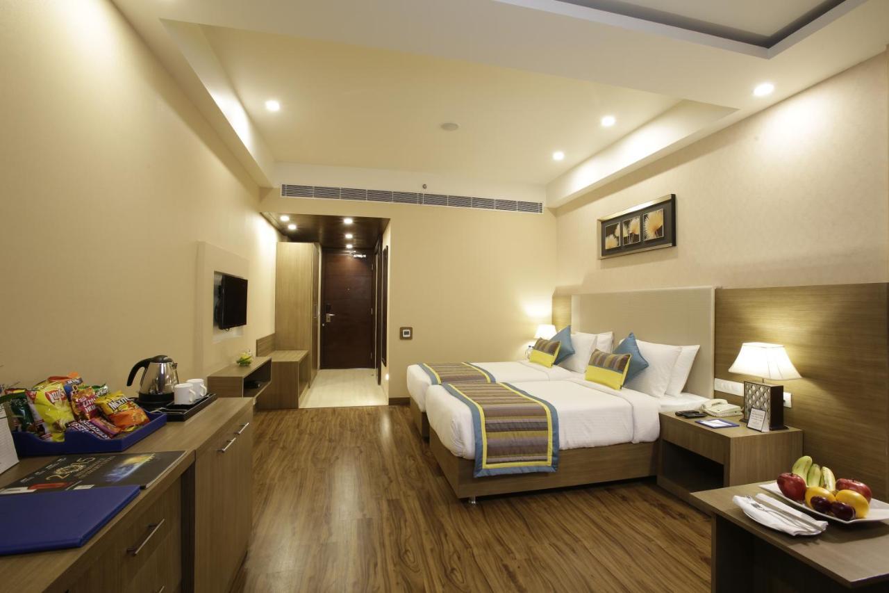 Golden Suites Gurgaon Inde Hotels Dış mekan fotoğraf
