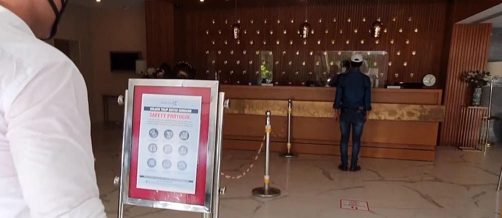 Golden Suites Gurgaon Inde Hotels Dış mekan fotoğraf