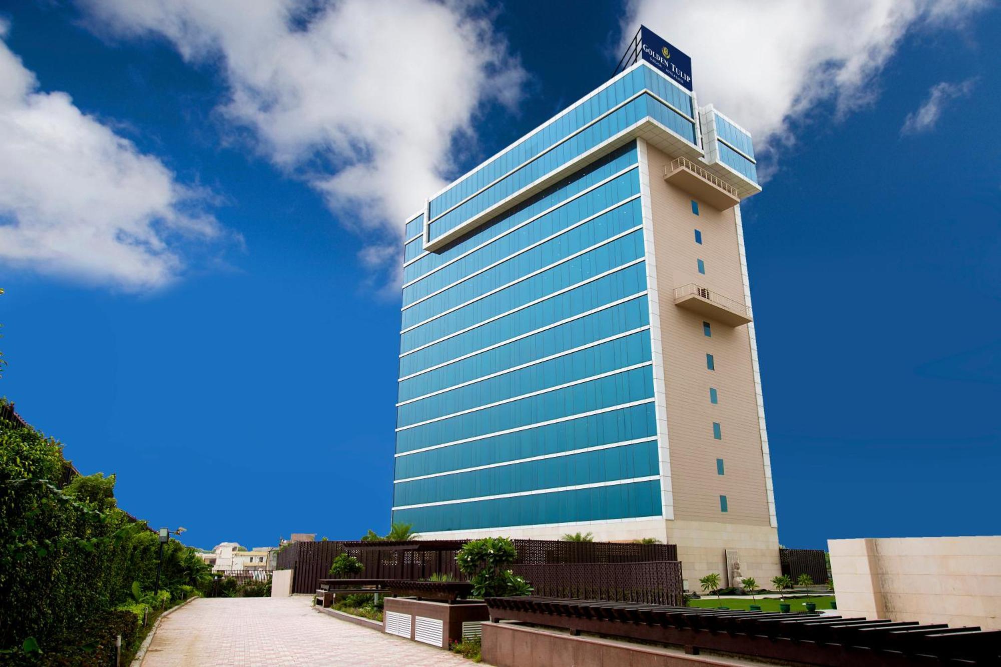 Golden Suites Gurgaon Inde Hotels Dış mekan fotoğraf